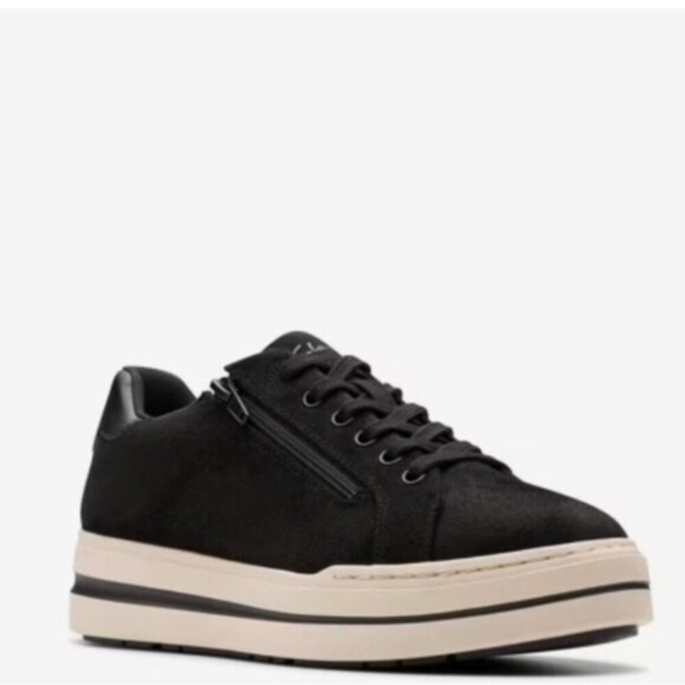 Clarks Audreigh Black Sky Sneakers with Cream Sole size 9.5